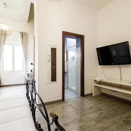 Civico13 Bed and Breakfast Napoli Eksteriør billede