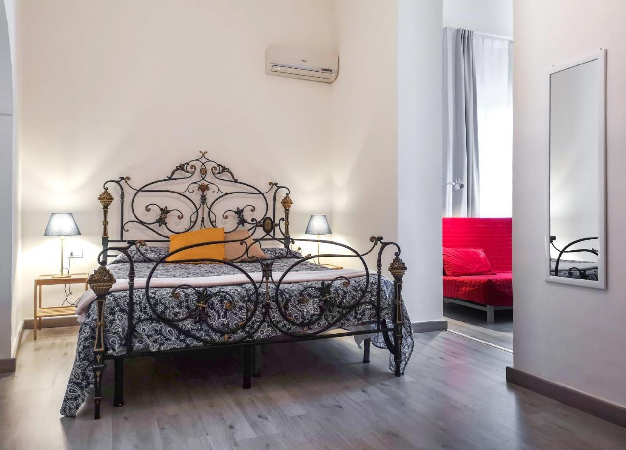 Civico13 Bed and Breakfast Napoli Eksteriør billede